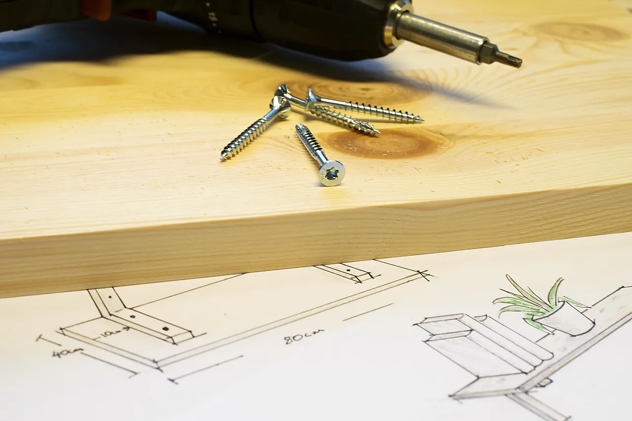 Hobbyplate  ubehandlet furu 18x200x2400 mm null - null - 3 - Miniatyr