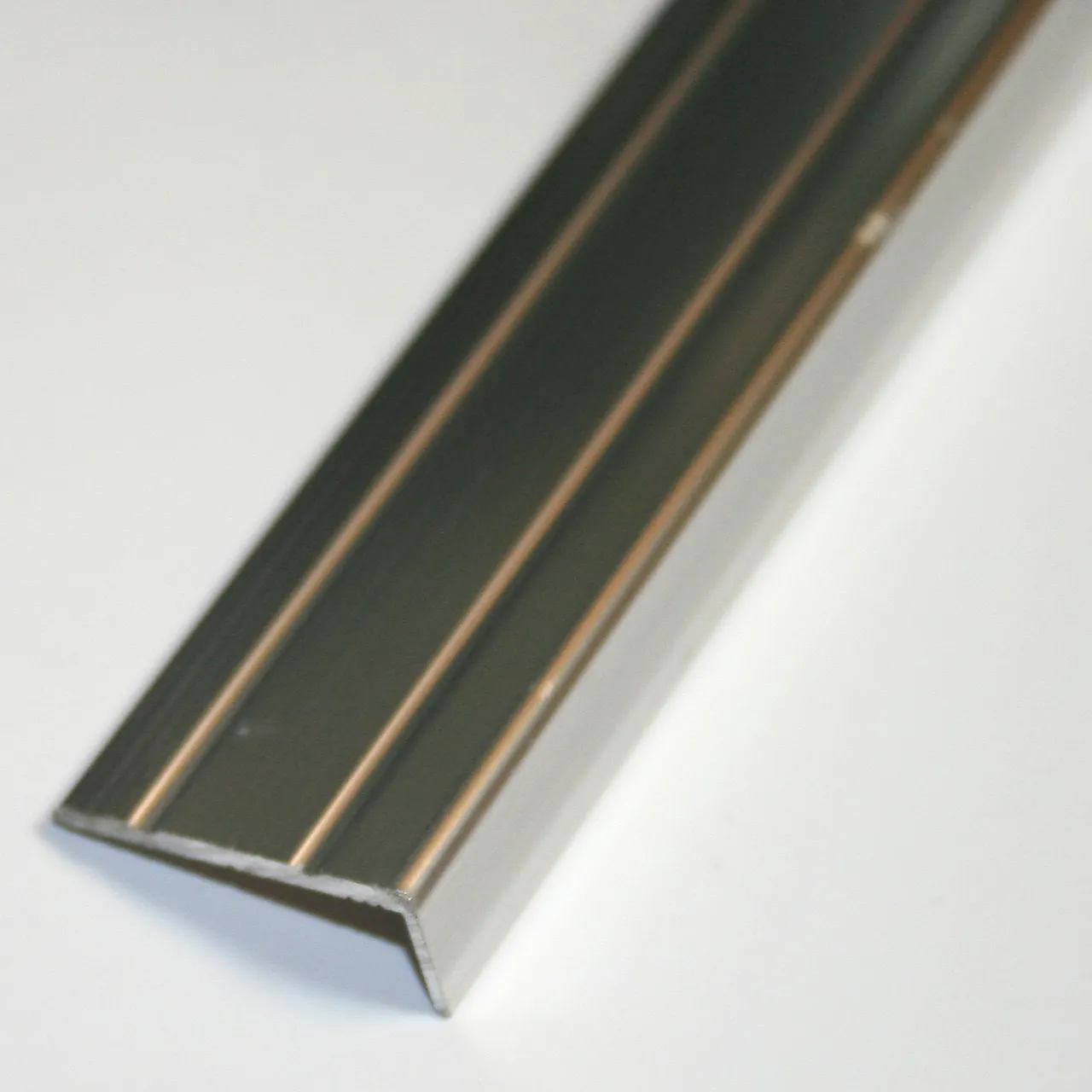 Trappenese nr8 1.5m sølvbl selvklebende