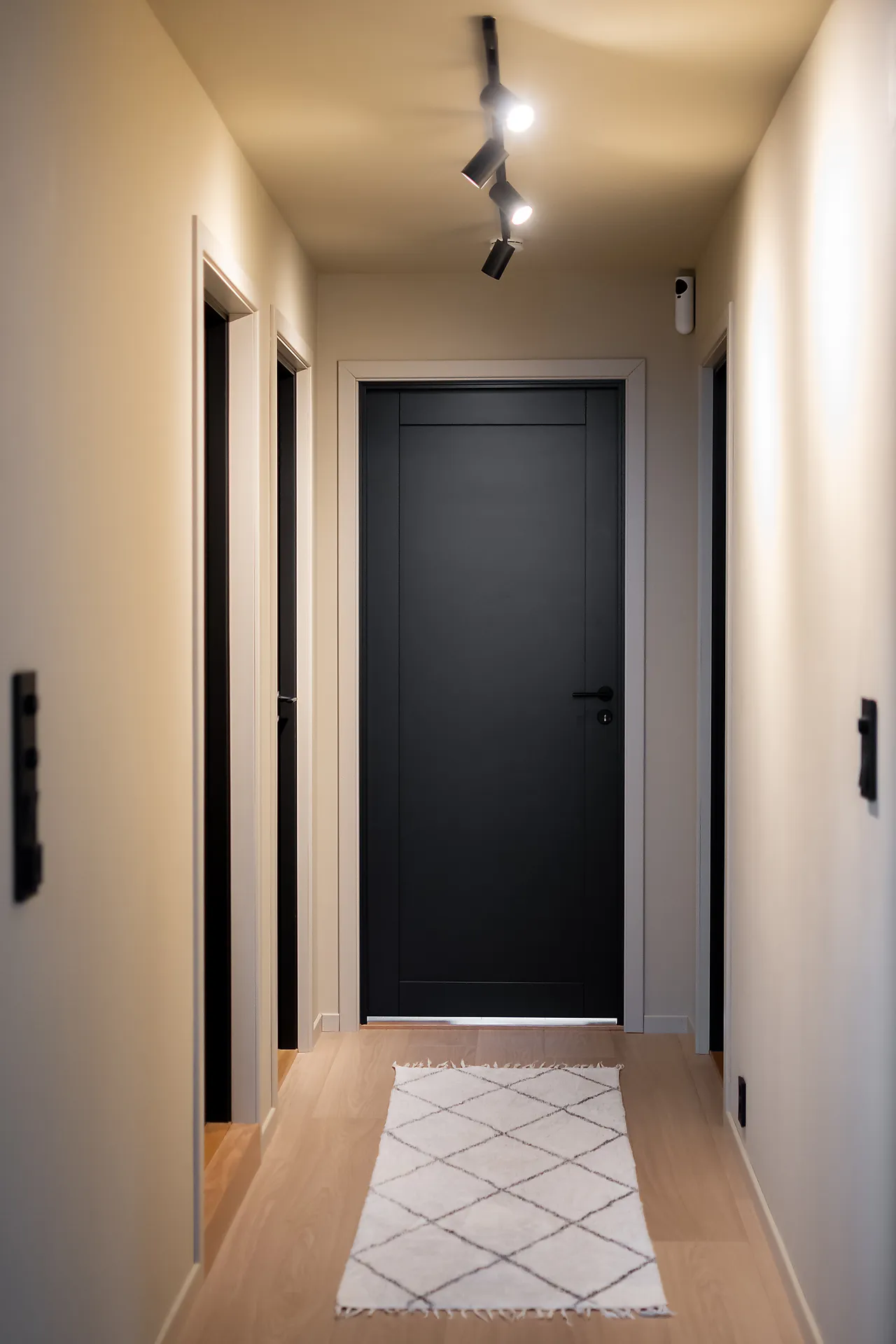 Innerdør Prima dempet sort 70x200 cm null - 70x200 - 2 - Miniatyr