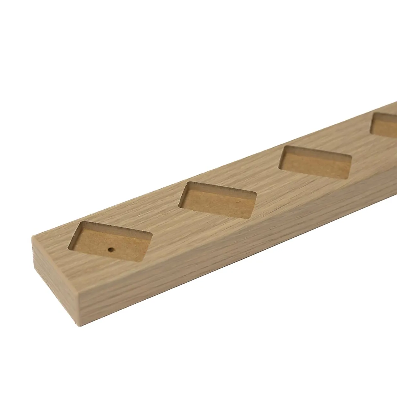 MDF sviller lys eik 30x65 mm