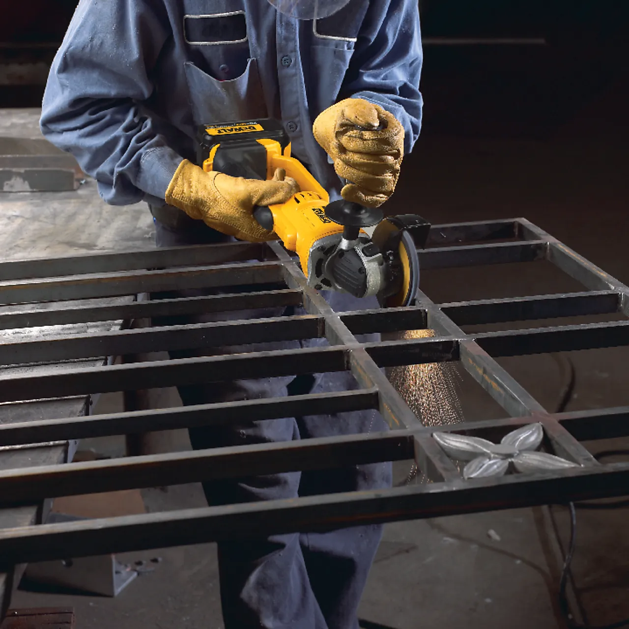 18V Vinkelsliper DCG412NT null - null - 2 - Miniatyr