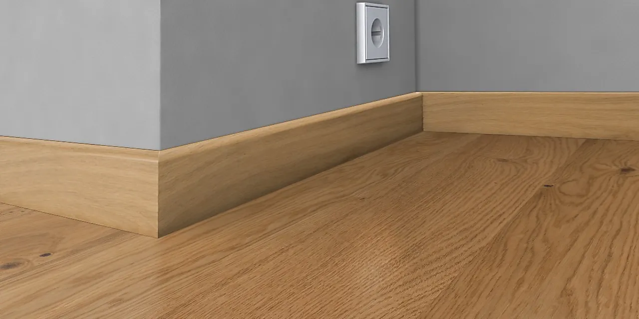 Gulvlist finèrt 16x60 mm eik matt null - 16x60 - 2 - Miniatyr