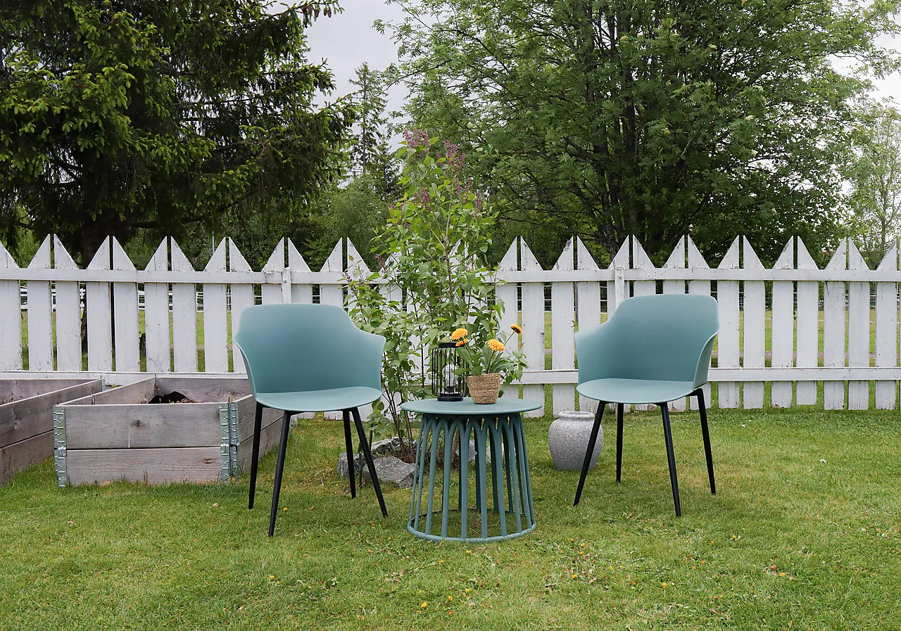 Bord og skammel i plast grønn