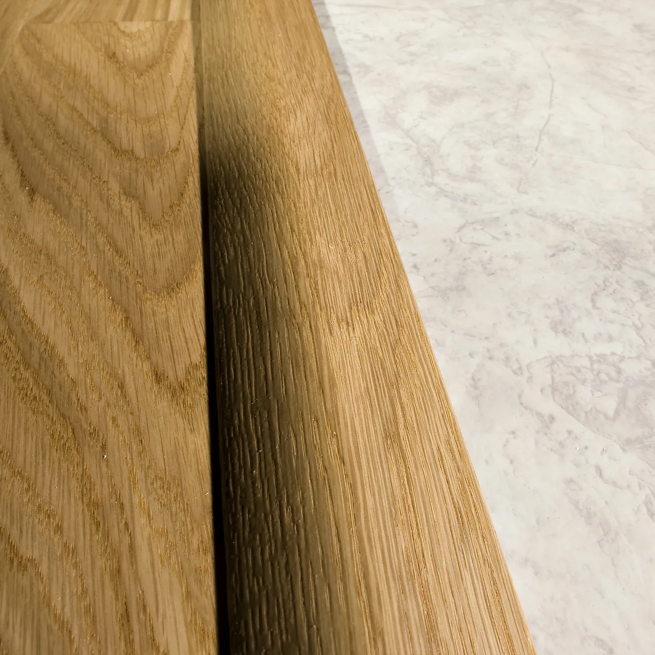 Nivålist eik ultramatt 240 cm Nivålist eik ultramatt 240 cm