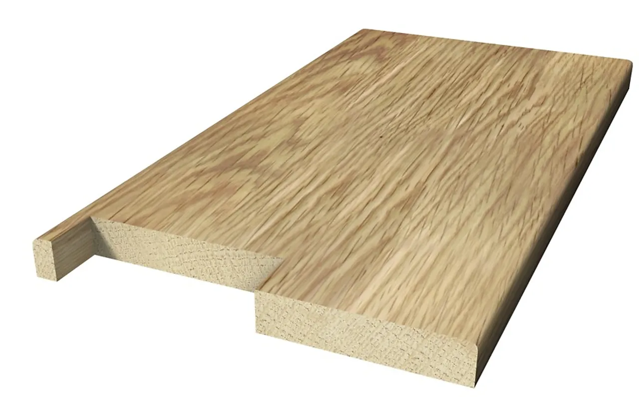 Terskel M7 lakkert eik 93 mm flat mellomliggende Terskel M7 lakkert eik 93 mm flat mellomliggende