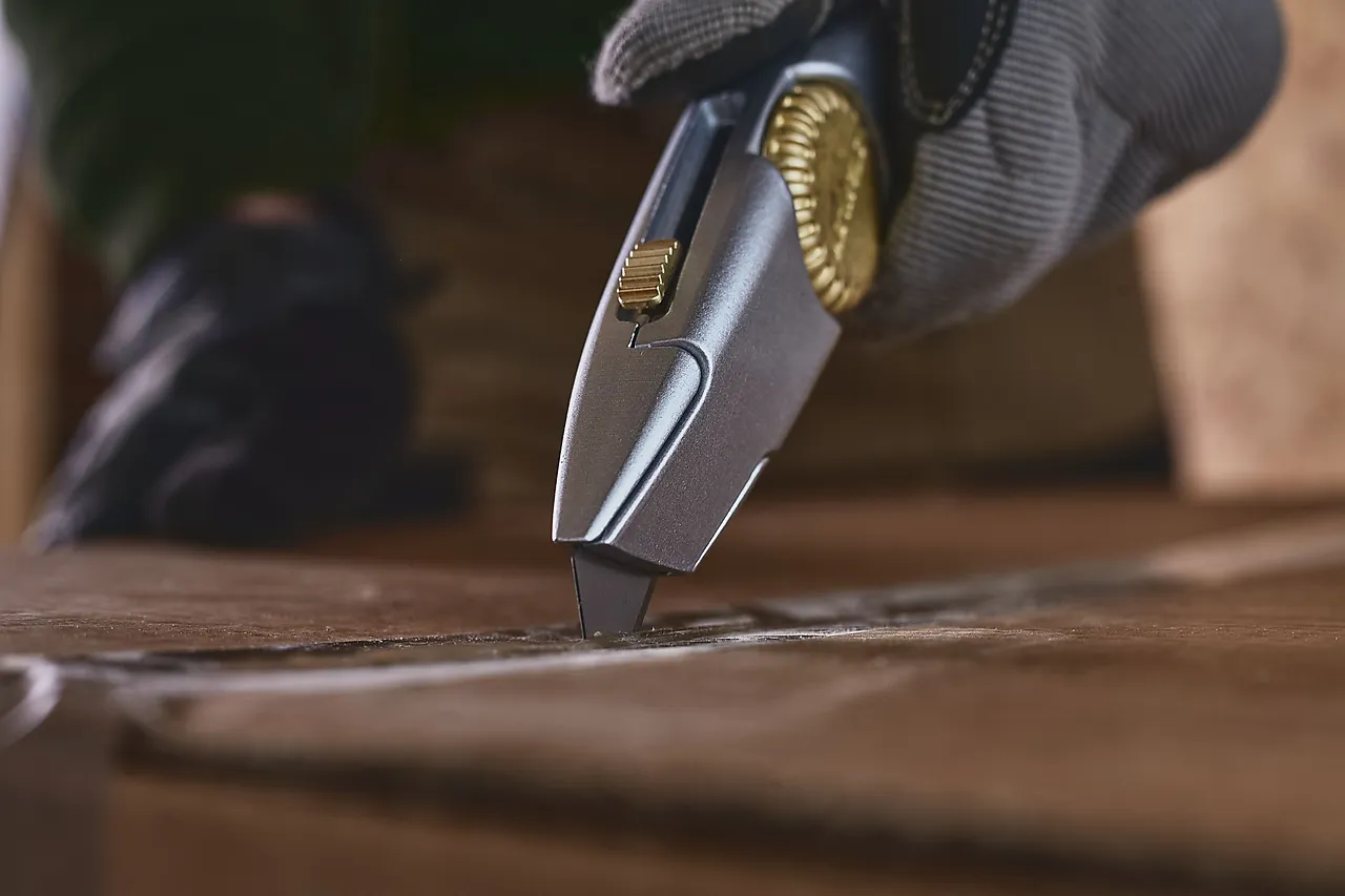 Kniv m/skyvbartblad 2-10-122 oppbevaring 5 blad null - null - 3 - Miniatyr