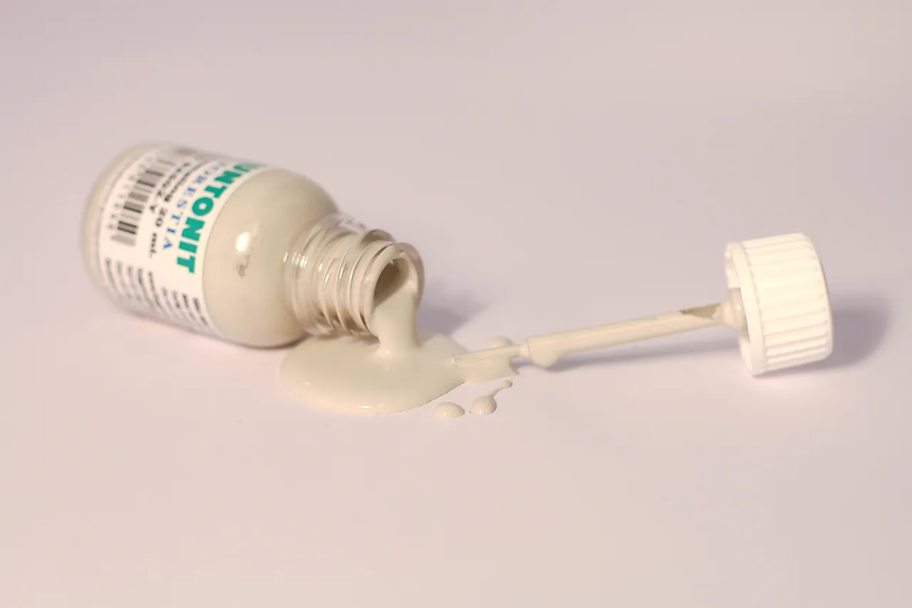 Huntonit flikkemaling sand 20ml flaske ncs s 2502-y null - null - 2 - Miniatyr