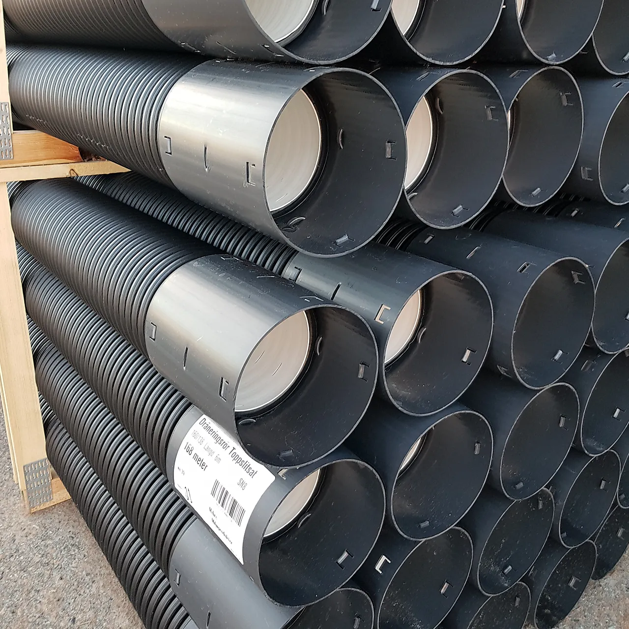 Drensrør dobbelvegget med muffe 6 meter Drensrør dobbelvegget med muffe 6 meter