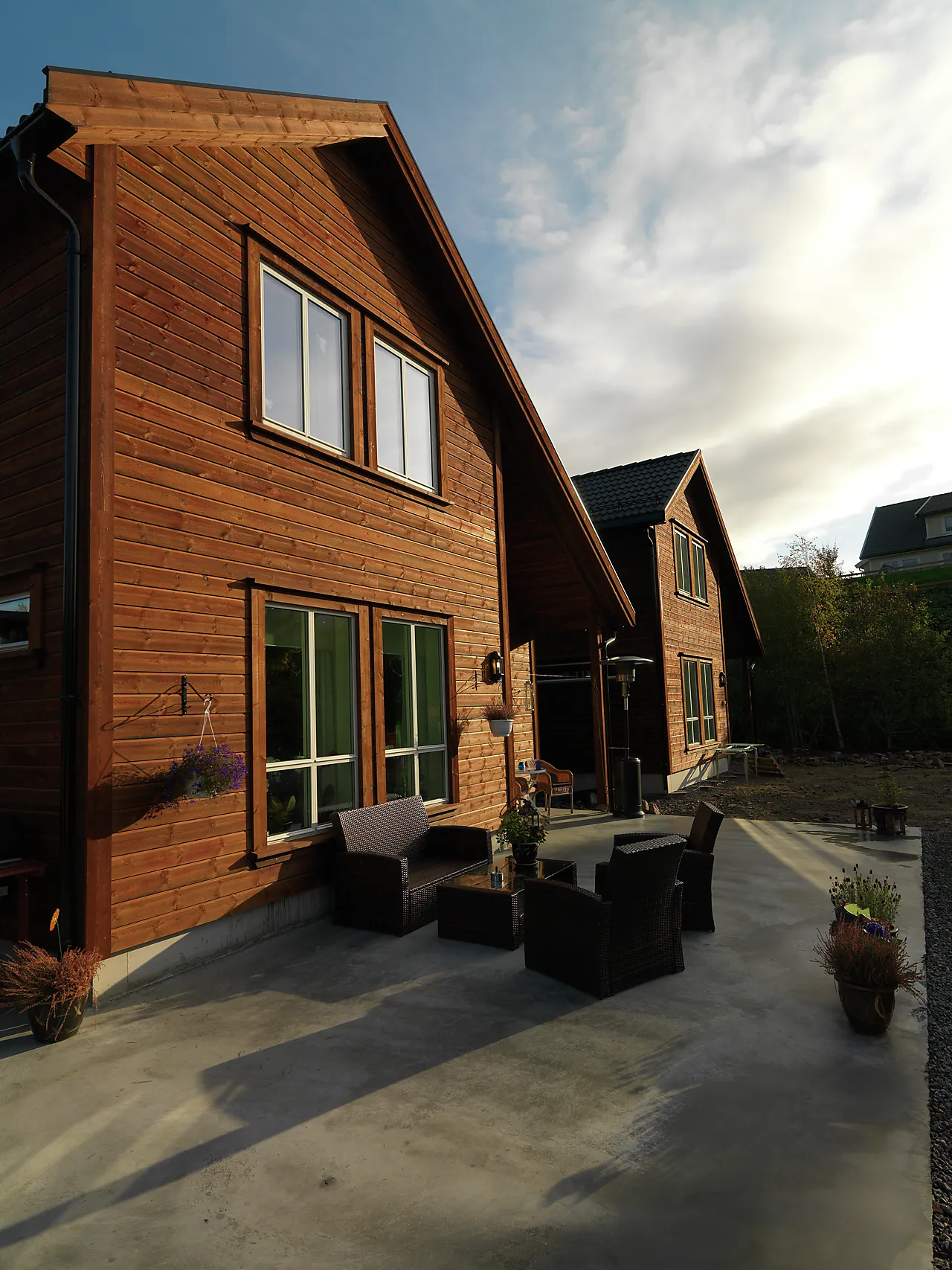 Kledning dobbelfalset royalimpregnert furu ny type brun 19x148 null - null - 2 - Miniatyr