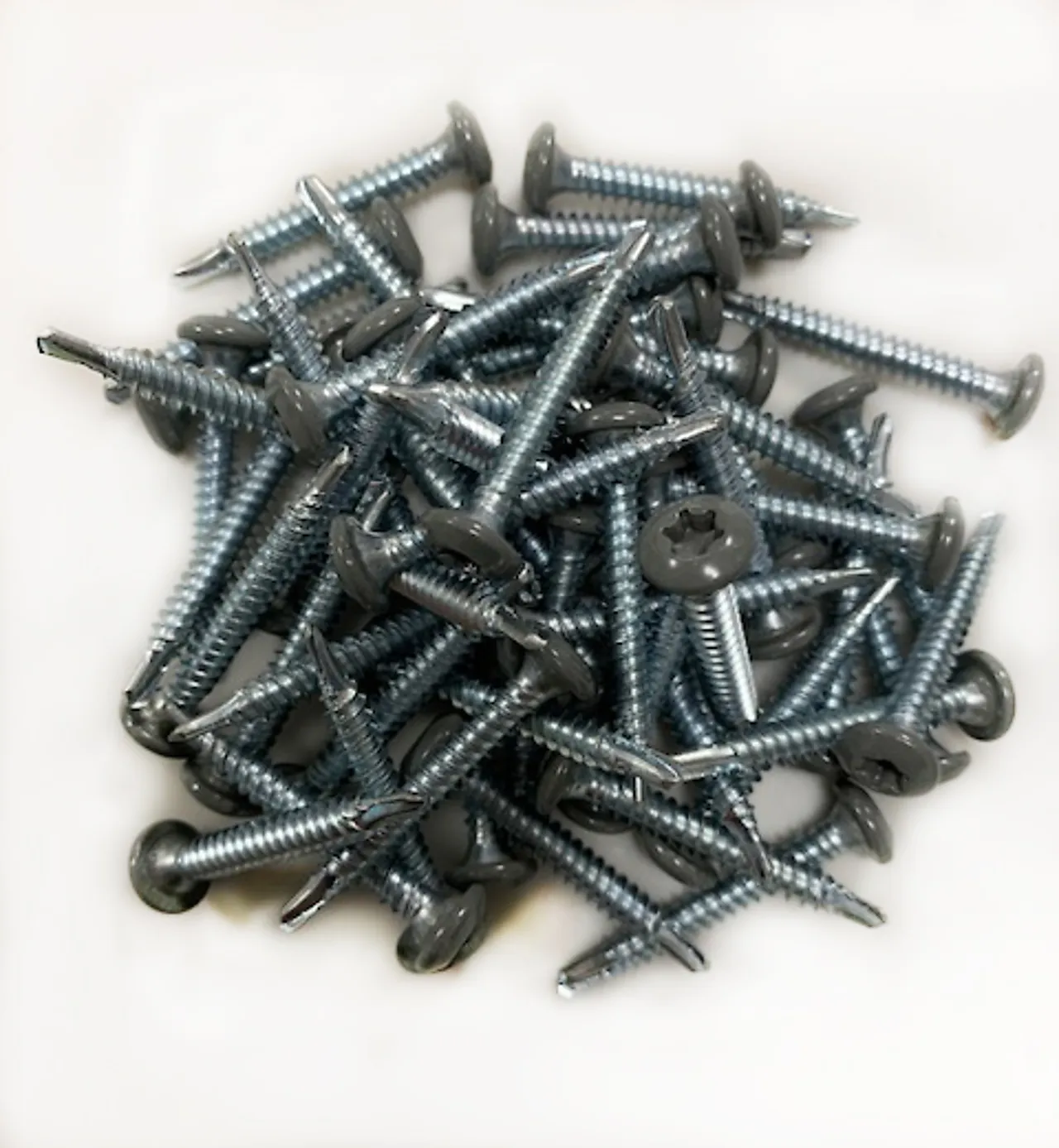 Skruer torx 4,6x35mm borrspiss grå 250 stk mataki Skruer torx 4,6x35mm borrspiss grå 250 stk mataki