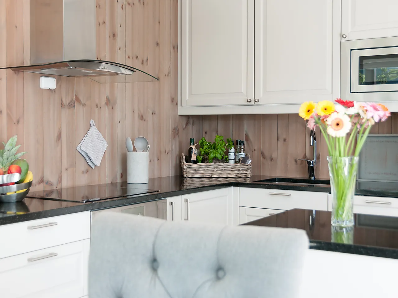 Innvendig glattpanel 14x120 mm natur furu m/ farge drivved null - null - 2 - Miniatyr