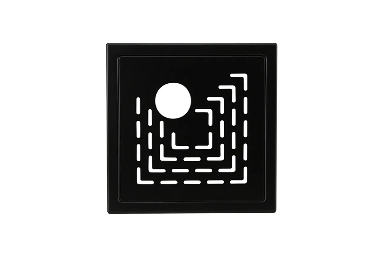 Slukrist klassisk 20x20 svart matt med uthugg